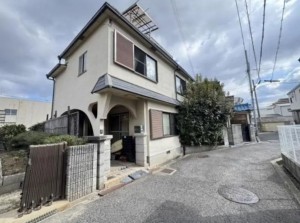 和泉市肥子町、中古一戸建ての画像です