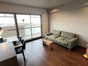 和泉市伏屋町、マンションの画像です