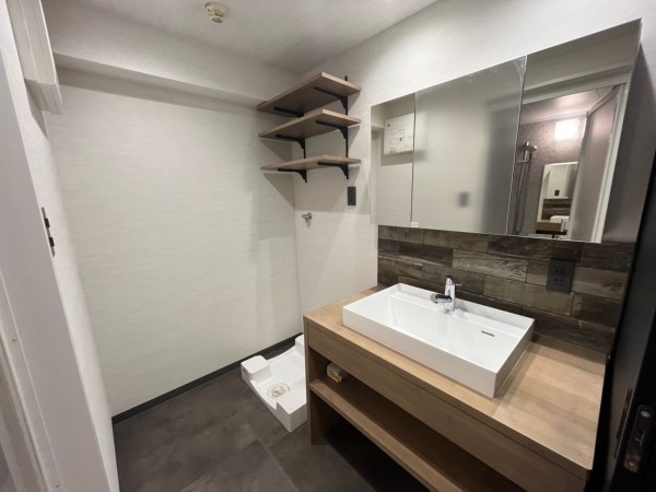 和泉市伏屋町、マンションの画像です