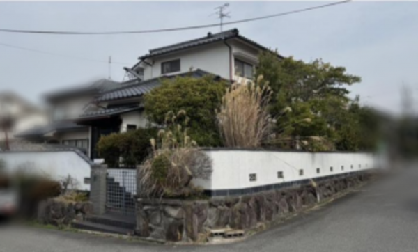 和泉市山荘町、中古一戸建ての画像です