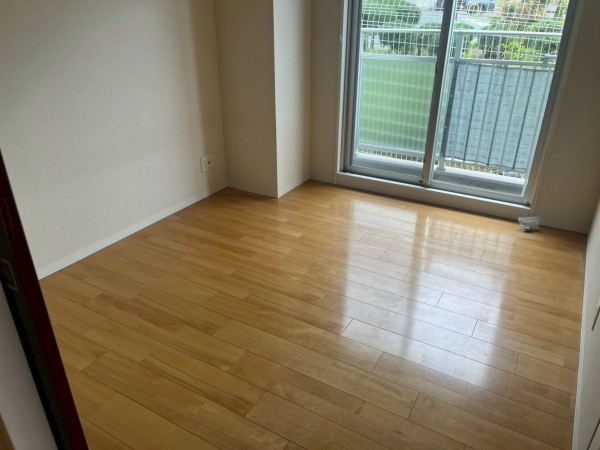 和泉市室堂町、マンションの画像です