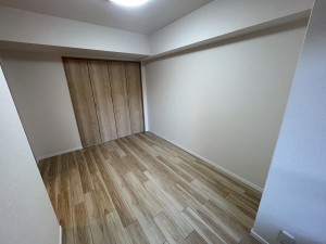 和泉市和気町、マンションの寝室画像です