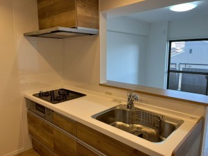 和泉市和気町、マンションのキッチン画像です