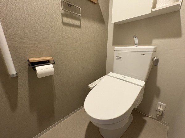 、マンションのトイレ画像です