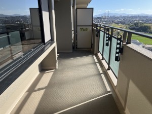 和泉市小田町、マンションのバルコニー画像です