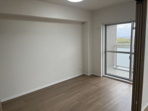 和泉市伏屋町、マンションの画像です