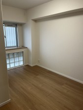 和泉市伏屋町、マンションの画像です