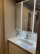 和泉市伏屋町、マンションの画像です