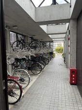 和泉市伏屋町、マンションの画像です