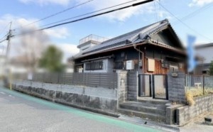 和泉市上町、中古一戸建ての画像です