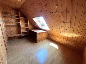 和泉市緑ケ丘、中古一戸建ての画像です