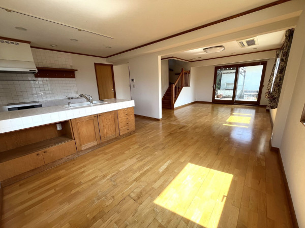 和泉市緑ケ丘、中古一戸建ての画像です