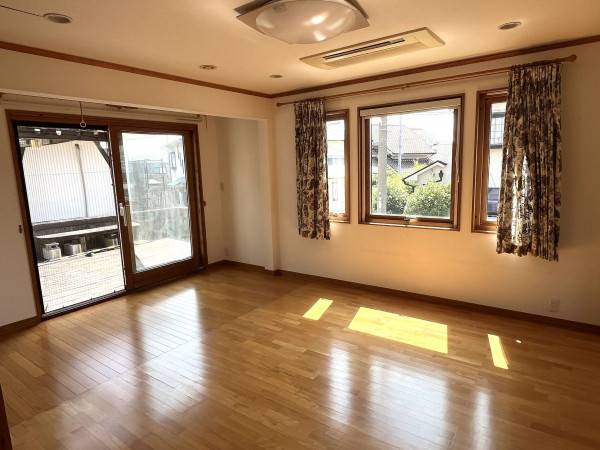 和泉市緑ケ丘、中古一戸建ての画像です