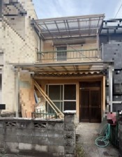 和泉市富秋町、中古一戸建ての画像です