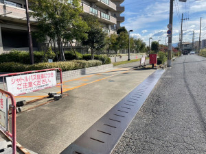 和泉市小田町、マンションの画像です
