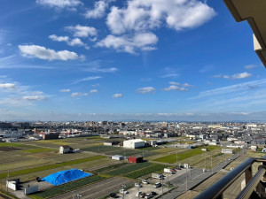 和泉市小田町、マンションの画像です