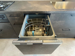 和泉市小田町、マンションのキッチン画像です