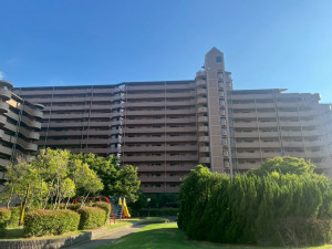 和泉市和気町、マンションの画像です