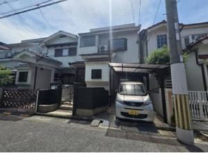 和泉市府中町、中古一戸建ての画像です