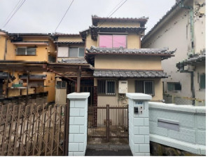 和泉市寺門町、中古一戸建ての画像です