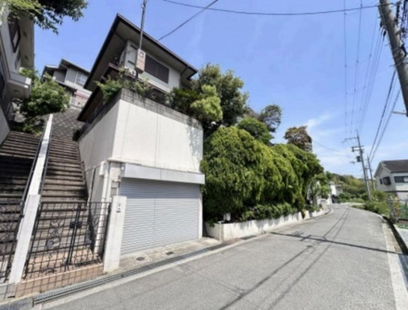 和泉市王子町、中古一戸建ての画像です