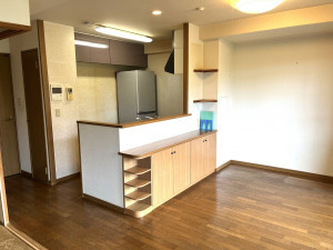 和泉市室堂町、マンションの画像です