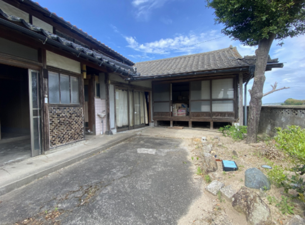 出雲市斐川町上庄原、中古一戸建ての画像です