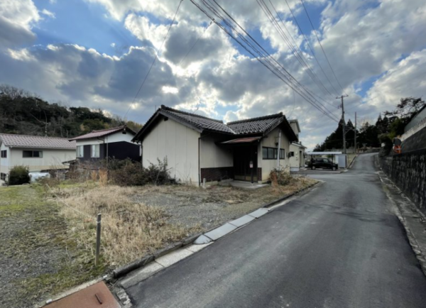 出雲市上塩冶町、土地の画像です