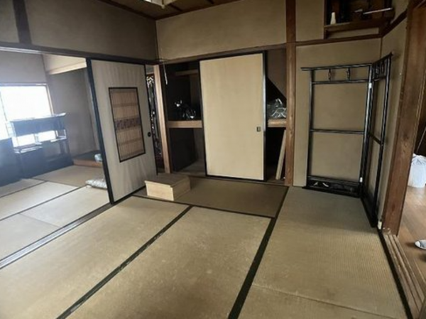 出雲市小山町、中古一戸建ての画像です