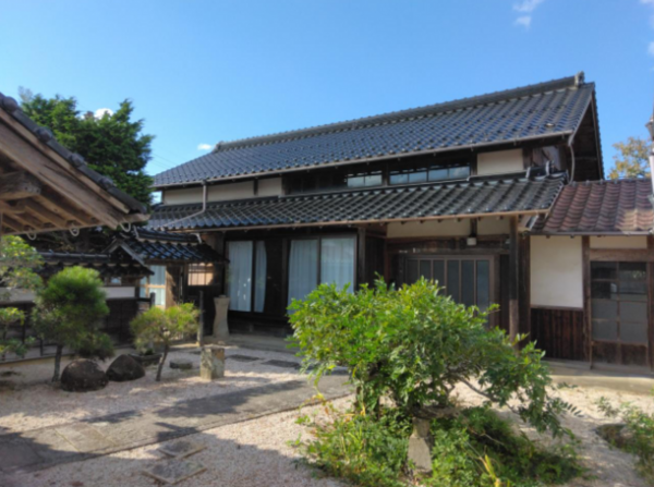 出雲市斐川町求院、中古一戸建ての外観画像です