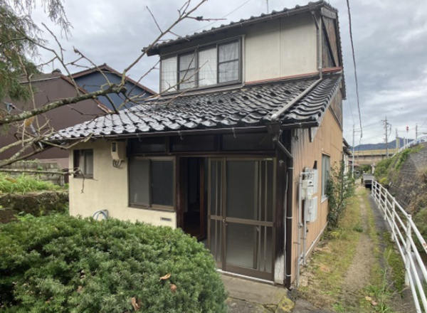 出雲市大津町、中古一戸建ての画像です