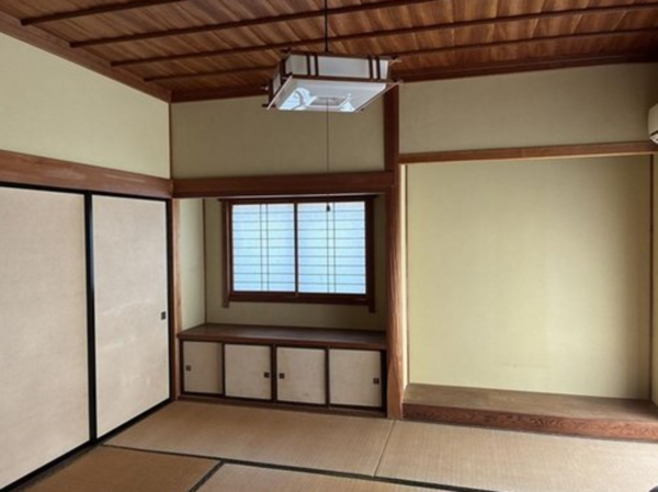 出雲市高岡町、中古一戸建ての画像です