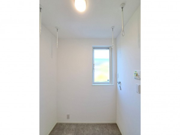 出雲市斐川町上直江、新築一戸建ての画像です