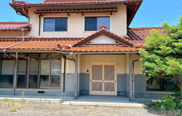 出雲市河下町、中古一戸建ての外観画像です