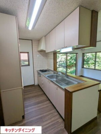 出雲市稗原町、中古一戸建ての画像です