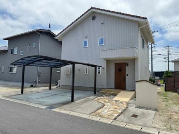 出雲市古志町、中古一戸建ての外観画像です