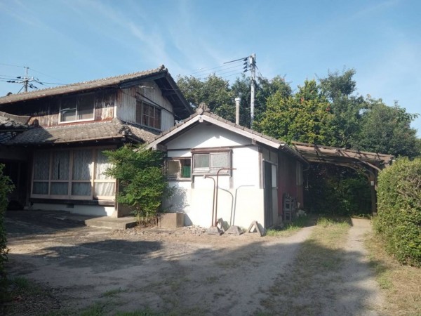 出雲市斐川町沖洲、中古一戸建ての外観画像です