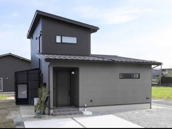 出雲市斐川町上直江、新築一戸建ての外観画像です
