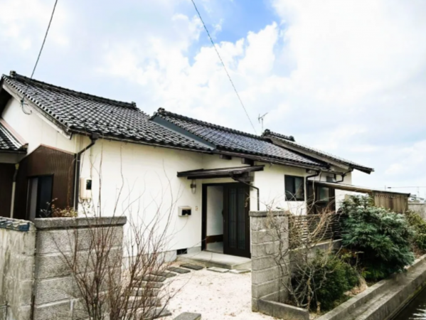 出雲市中野町、中古一戸建ての画像です