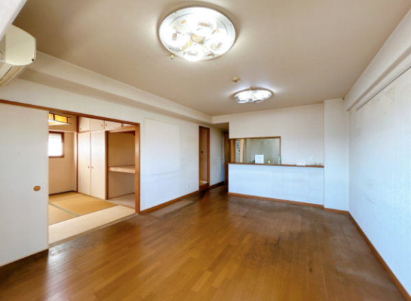 出雲市渡橋町、マンションの画像です