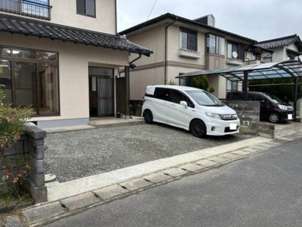 出雲市鹿園寺町、中古一戸建ての外観画像です