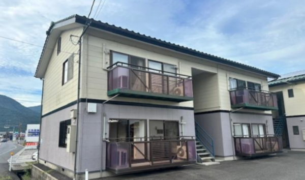 出雲市稲岡町、収益物件/アパートの画像です