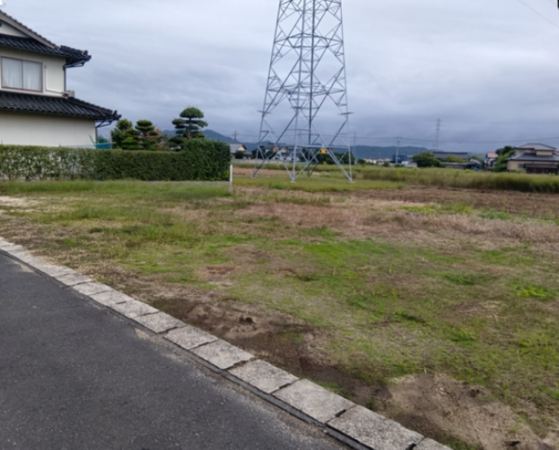 出雲市荻杼町、土地の画像です