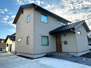 出雲市湖陵町板津、中古一戸建ての外観画像です