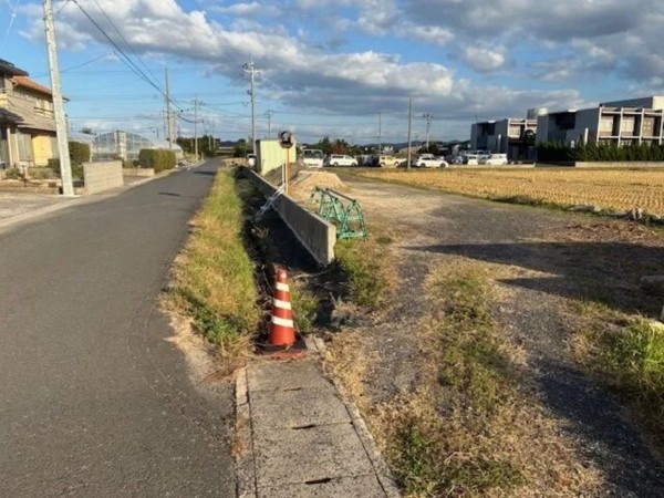 出雲市荒茅町、土地の画像です