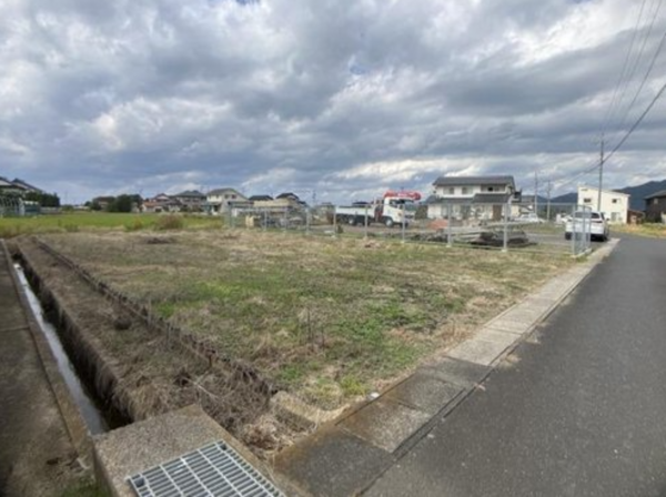 出雲市松寄下町、土地の画像です
