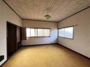 出雲市小山町、中古一戸建ての画像です