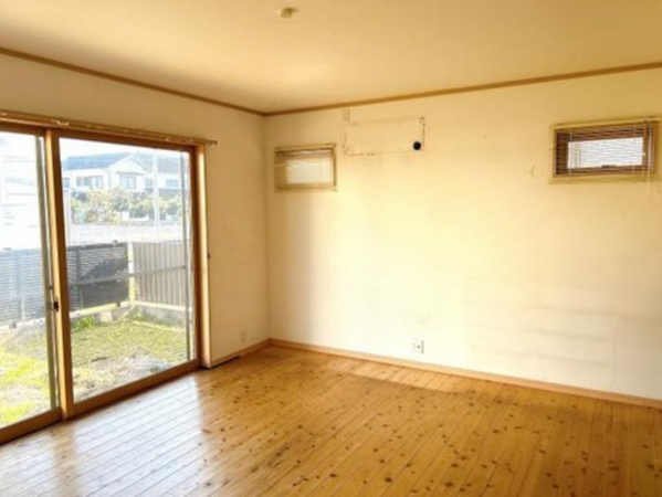 出雲市斐川町直江、中古一戸建ての画像です