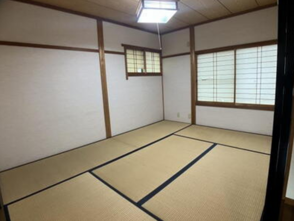 出雲市塩津町、中古一戸建ての画像です