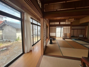 出雲市上塩冶町、中古一戸建ての画像です